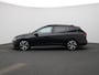 Volkswagen Golf Variant 1.5 TSI R-Line Business 130 PK < | Camera | Parkeersensoren | Panoramadak | Schuifdak | Navigatie | App Connect | Apple Carplay | Android Auto | R-Line interieur | R-line exterieur |