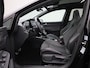 Volkswagen Golf Variant 1.5 TSI R-Line Business 130 PK < | Camera | Parkeersensoren | Panoramadak | Schuifdak | Navigatie | App Connect | Apple Carplay | Android Auto | R-Line interieur | R-line exterieur |