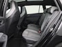 Volkswagen Golf Variant 1.5 TSI R-Line Business 130 PK < | Camera | Parkeersensoren | Panoramadak | Schuifdak | Navigatie | App Connect | Apple Carplay | Android Auto | R-Line interieur | R-line exterieur |