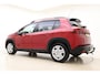 Peugeot 2008 1.2 PureTech Signature 110pk | Automaat | Navigatie | Airco | Trekhaak | Lichtmetalen Velgen | Cruise Control | Parkeersensoren Achter | Weinig Kilometers