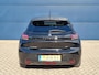 Peugeot e-208 EV 50kWh 136pk GT | Navigatie | Parkeercamera | Keyless | Climate control | Parkeersensoren |