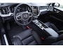 Volvo XC60 2.0 T8 Plug-in hybrid AWD Ultra Dark | Luchtvering | Bowers & Wilkins | Stoel ventilatie | Adaptieve Cruis Controle | Panorama dak | Electrische stoelen | Google on Board | Visual Park Assist (incl. 360º view) |