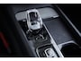 Volvo XC60 2.0 T8 Plug-in hybrid AWD Ultra Dark | Luchtvering | Bowers & Wilkins | Stoel ventilatie | Adaptieve Cruis Controle | Panorama dak | Electrische stoelen | Google on Board | Visual Park Assist (incl. 360º view) |