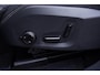 Volvo XC60 2.0 T8 Plug-in hybrid AWD Ultra Dark | Luchtvering | Bowers & Wilkins | Stoel ventilatie | Adaptieve Cruis Controle | Panorama dak | Electrische stoelen | Google on Board | Visual Park Assist (incl. 360º view) |
