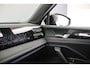 Volkswagen Tiguan R-Line Edition 1.5 TSI eHybrid 204pk DSG Automaat Trekhaak, Panoramadak, Black style, Adaptive cruise control, 360 camera, Achteruitrijcamera, Elektrische achterklep