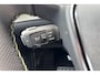 Peugeot 208 Hybrid 145pk e-DCS6 GT | Navigatie | Camera V+A | Full LED | Panoramadak | Parkeersensoren | Stoelverwarming | 17" LMV