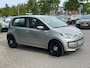 Volkswagen Up! 1.0 move up! BlueMotion * Airco * PDC * 5 Deurs
