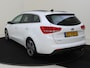 Kia Ceed cee'd Sportswagon 1.0 T-GDi GT-Line Summer Edition | Navigatie | Schuif-Kantel Dak | Parkeersensoren Achter | Achteruirijcamera | Climate Control | Privacy Glass | Cruise Control | Stoelverwarming |