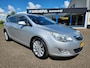 Opel Astra 1.4 Turbo 140pk Sports Tourer, Cosmo, Trekhaak, Clima, Halfleder