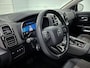 Citroën C5 Aircross SUV Business Plus Hybrid 225 pk Automaat | Navigatie | Achteruitrijcamera | Parkeersensoren Voor en Achter | Comfortstoelen | LED Koplampen | Keyless Entry/Start | Dodehoek Detectie | Adaptieve Cruise Control | 18" Lichtmetalen Velgen | Apple Carplay/Android Auto |