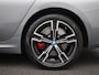 BMW 3-Serie 320e M-Sport | Navigatie | Stoelverwarming | Lederen Bekleding |