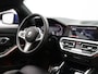 BMW 3-Serie 184pk 320i High Executive Camera | Adapt. Cruise | Navi | Parkeersens. v+a | Stoel-/stuurverw. | Trekhaak