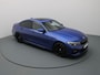 BMW 3-Serie 184pk 320i High Executive Camera | Adapt. Cruise | Navi | Parkeersens. v+a | Stoel-/stuurverw. | Trekhaak