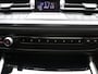 BMW 3-Serie 184pk 320i High Executive Camera | Adapt. Cruise | Navi | Parkeersens. v+a | Stoel-/stuurverw. | Trekhaak