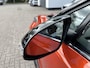 Toyota C-HR 2.0 Hybrid Launch Edition 184 PK | Volledig Lederen Bekleding | Elektrische Stoelverstelling | JBL Audio | Navigatie | Parkeercamera | Treeplanken | Stoelverwarming | Climate Control | LED Pack | Orgineel NL Auto van 1e Eigenaar |