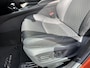 Toyota C-HR 2.0 Hybrid Launch Edition 184 PK | Volledig Lederen Bekleding | Elektrische Stoelverstelling | JBL Audio | Navigatie | Parkeercamera | Treeplanken | Stoelverwarming | Climate Control | LED Pack | Orgineel NL Auto van 1e Eigenaar |