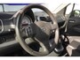 Opel Agila 1.0 Edition+airco+leder-stuur+parkeer-Hulp = TOP DEALER OPEL + NIEUWE APK !!