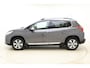 Peugeot 2008 1.2 PureTech Allure 110pk | Navigatie | Panoramadak | Trekhaak | Climate Control | Lichtmetalen Velgen | Cruise Control | Parkeersensoren