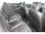 Volvo V40 Cross Country T3 Polar+ Luxury Premium audio by Harman Kardon | Panoramisch schuif/-kanteldak | Park Assist voor + achter | Parkeercamera achter | Verwarmbare voorstoelen | 17'' Lichtmetalen wielen