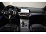 BMW 3-Serie 318i M Sport High Executive Aut. [ LED HiFi Live-cockpit prof. Stoelverwarming ]