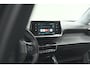 Peugeot e-2008 EV Active 50 kWh | Camera | Navigatie | Climate Control | Apple Carplay