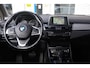 BMW 2-Serie Active Tourer 218d Automaat Navigatie 18 inch PDC