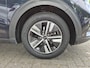 Kia Niro 1.6 GDi PHEV Plug-in DynamicLine Automaat / Glazen schuif- en kanteldak / Achteruitrijcamera / Apple Carplay Android Auto / Keyless Entry/Start / Airco / Adaptief cruise control / Lichtmetalen wielen 16“ /