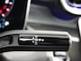 Mercedes-Benz C-klasse Estate 300 e Business Solution AMG | Niveauregeling | Trekhaak Wegklapbaar | Memorystoelen | Digital Light | Panorama - Schuifdak | Apple Carplay & Android Auto | Nightpakket