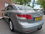 Toyota Avensis 1.6 VVTi Dynamic NIEUWE APK / RIJDT GOED / TREKHAAK / AIRCO / CR