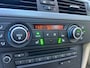BMW 3-Serie Touring 325i High Executive NIEUWE APK / PANODAK / STOELVERW. / CLIMA /