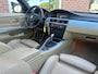 BMW 3-Serie Touring 325i High Executive NIEUWE APK / PANODAK / STOELVERW. / CLIMA /