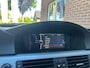 BMW 3-Serie Touring 325i High Executive NIEUWE APK / PANODAK / STOELVERW. / CLIMA /