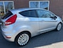 Ford Fiesta 1.4 Ghia NIEUWE APK / LEER / CAMERA / AIRCO / GROOT.SCHERM / LMV