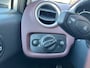 Ford Fiesta 1.4 Ghia NIEUWE APK / LEER / CAMERA / AIRCO / GROOT.SCHERM / LMV