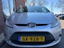 Ford Fiesta 1.4 Ghia NIEUWE APK / LEER / CAMERA / AIRCO / GROOT.SCHERM / LMV