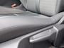 Peugeot e-208 EV 50kWh 136pk 3-fase Allure Pack Navigatie | Apple Carplay & Android Auto | Cruise & Climate control | 3D-cockpit | Achteruitrijcamera | P-hulp | BT