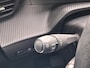 Peugeot e-208 EV 50kWh 136pk 3-fase Allure Pack Navigatie | Apple Carplay & Android Auto | Cruise & Climate control | 3D-cockpit | Achteruitrijcamera | P-hulp | BT