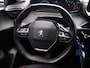 Peugeot 208 1.2 PureTech Allure Pack (APPLE CARPLAY,LED VERLICHTING,PARKEERSENSOREN,SPORTSTOELEN,CRUISE,CLIMATE,LM-VELGEN)