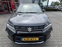 Suzuki Vitara 1.4 BOOSTERJET STYLE SMART HYBRID NL-AUTO 1E-EIG SCHUIF-KANTELDAK STOELVERW AFN-TREKHAAK PARK-SENSOREN BLIND-SPOT APPLE/ANDROID CAMERA AD-CRUISE