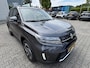 Suzuki Vitara 1.4 BOOSTERJET STYLE SMART HYBRID NL-AUTO 1E-EIG SCHUIF-KANTELDAK STOELVERW AFN-TREKHAAK PARK-SENSOREN BLIND-SPOT APPLE/ANDROID CAMERA AD-CRUISE