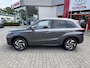Suzuki Vitara 1.4 BOOSTERJET STYLE SMART HYBRID NL-AUTO 1E-EIG SCHUIF-KANTELDAK STOELVERW AFN-TREKHAAK PARK-SENSOREN BLIND-SPOT APPLE/ANDROID CAMERA AD-CRUISE