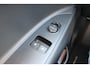 Kia Stonic 1.0 T-GDi MHEV DynamicLine | Navigatie | Camera | Climate control | Cruise control | Apple Carplay/Android Auto | PDC | LMV