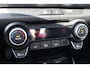 Kia Stonic 1.0 T-GDi MHEV DynamicLine | Navigatie | Camera | Climate control | Cruise control | Apple Carplay/Android Auto | PDC | LMV