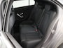 Mercedes-Benz A-klasse 180 Business Line |Elektrisch glazen panorama-dak| Getint glas | 2 zone clima | widescreen | Stoelverwarming
