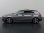 Mercedes-Benz A-klasse 180 Business Line |Elektrisch glazen panorama-dak| Getint glas | 2 zone clima | widescreen | Stoelverwarming