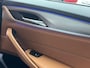 BMW 5-Serie 520i High Executive | VOL! | Dak | HUD | Carplay | Leer | M- Pakket |