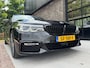 BMW 5-Serie 520i High Executive | VOL! | Dak | HUD | Carplay | Leer | M- Pakket |