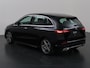 Mercedes-Benz B-klasse 180 AMG Line Panoramadak | Trekhaak wegklapbaar | Memory Stoelen