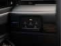 Volkswagen ID.7 Pro Business 77 kWh accu, 210 kW / 286 pk Variant | Trekhaak | Navigatie | 360-Camera | Stoel- en Stuurverwarming | Massagefunctie |