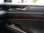 Volkswagen ID.7 Pro Business 77 kWh accu, 210 kW / 286 pk Variant | Trekhaak | Navigatie | 360-Camera | Stoel- en Stuurverwarming | Massagefunctie |